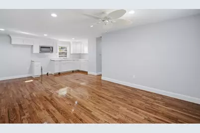 89 Juniper Dr, Springfield, MA 01119 - Photo 10
