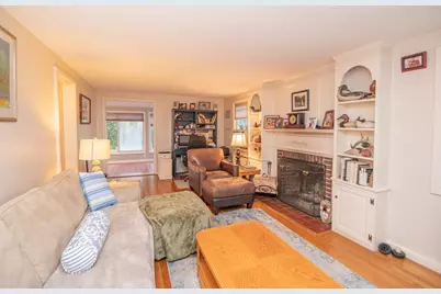 41 Plymouth Ave, Swampscott, MA 01907 - Photo 10