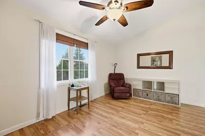 10 Regency Ct #10, Chicopee, MA 01020 - Photo 16
