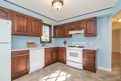 115 Wolcott Avenue, West Springfield, MA 01089 - Photo 12