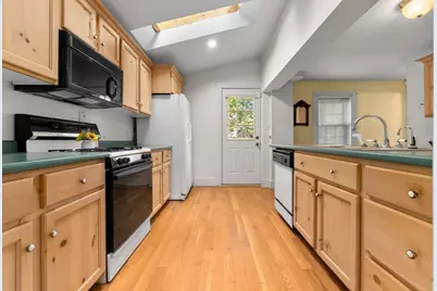 54 Buffum Street, Salem, MA 01970 - Photo 10