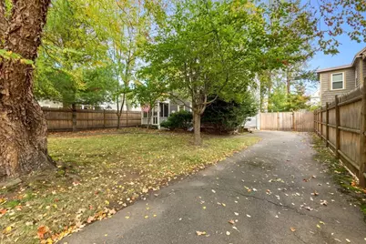 54 Buffum Street, Salem, MA 01970 - Photo 2