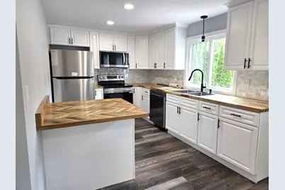 276 Sumner St #1, Stoughton, MA 02072 - Photo 4
