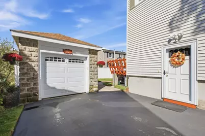26 Tappan St, Melrose, MA 02176 - Photo 20