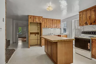 68 Coles Meadow Rd, Northampton, MA 01060 - Photo 6