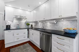 24 Marlborough St, Boston, MA 02116 - Photo 14