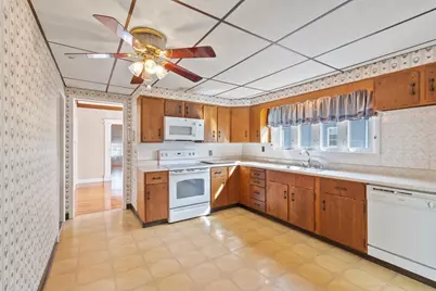 12-14 Marshall Street, Medford, MA 02155 - Photo 12