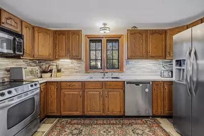 3 Matthew Drive, Easthampton, MA 01027 - Photo 8