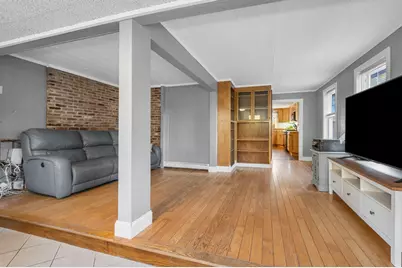 100 Hilltop Rd, Dracut, MA 01826 - Photo 4