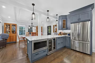 36 Washburn St, Watertown, MA 02472 - Photo 18