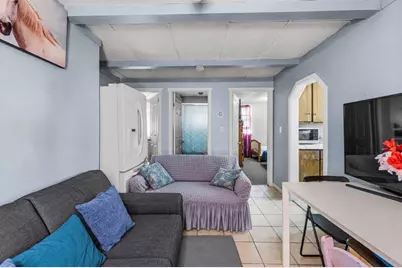 908 Plymouth Ave, Fall River, MA 02721 - Photo 22