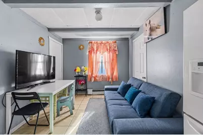 908 Plymouth Ave, Fall River, MA 02721 - Photo 20