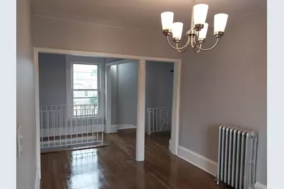 27 Maplewood St #2, Malden, MA 02148 - Photo 4