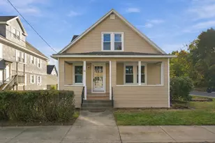62 Brookline Ave, Holyoke, MA 01040 - Photo 1
