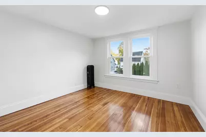 62 Brookline Ave, Holyoke, MA 01040 - Photo 30