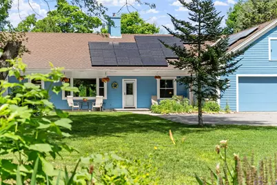 27 Oak Ave, Lunenburg, MA 01462 - Photo 2