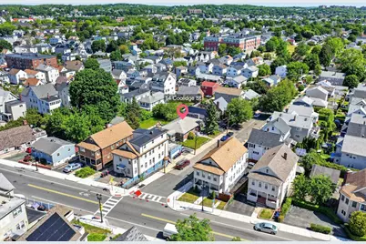 14 Coolidge St, Everett, MA 02149 - Photo 4