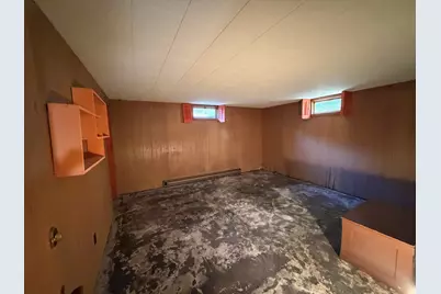 125 French King Hwy, Greenfield, MA 01301 - Photo 14