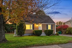 365 Lexington St, Woburn, MA 01801 - Photo 1