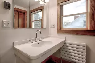 262 Washington St, Gloucester, MA 01930 - Photo 18