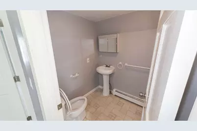 15 Linden St, Oxford, MA 01540 - Photo 26