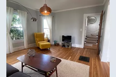 76 Beacon St, Lowell, MA 01850 - Photo 6
