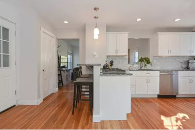 204 Front #2, Weymouth, MA 02189 - Photo 2