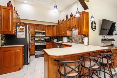 41 Bainbridge Street, Leominster, MA 01453 - Photo 14