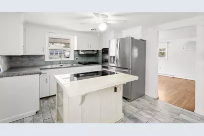 58 Princeton Ave, Waltham, MA 02451 - Photo 4