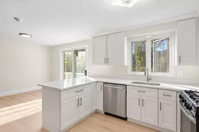 261 Broadway Rd #26, Dracut, MA 01826 - Photo 2