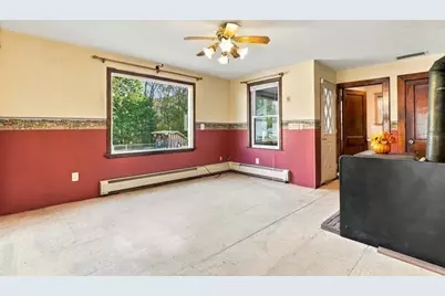 23 Gertrude St, Uxbridge, MA 01569 - Photo 14
