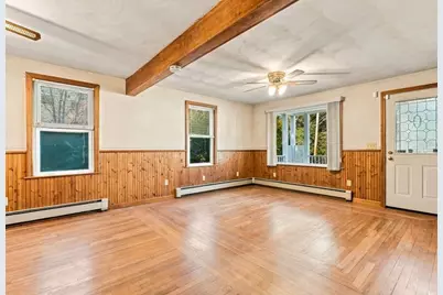23 Gertrude St, Uxbridge, MA 01569 - Photo 8