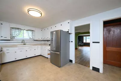 627 Temple St, Whitman, MA 02382 - Photo 10