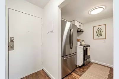 14 Boston St #1A, Somerville, MA 02143 - Photo 8