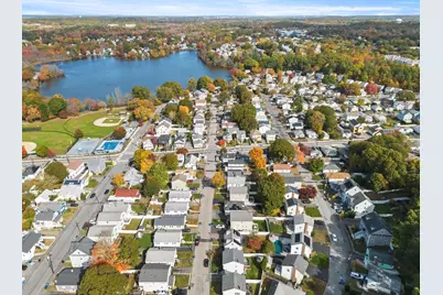 74 Bowdoin Ave, Waltham, MA 02451 - Photo 2