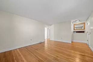 74 Bowdoin Ave, Waltham, MA 02451 - Photo 4