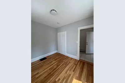 32 Valley St #1, Everett, MA 02149 - Photo 6