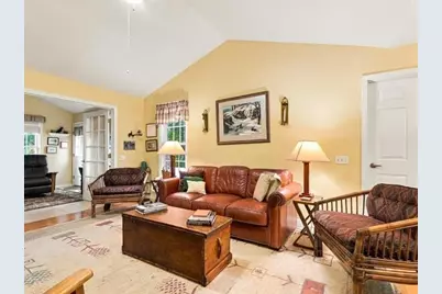 81 Country Squire Rd #81, Uxbridge, MA 01569 - Photo 12