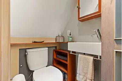 32 Hawthorn St #1, Cambridge, MA 02138 - Photo 24