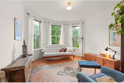 32 Hawthorn St #1, Cambridge, MA 02138 - Photo 10