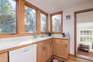 25 Montague Rd, Leverett, MA 01054 - Photo 16