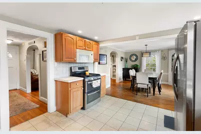 265 Forest Street, Malden, MA 02148 - Photo 16
