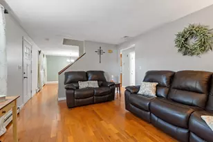 128 Birchcroft Rd, Leominster, MA 01453 - Photo 18