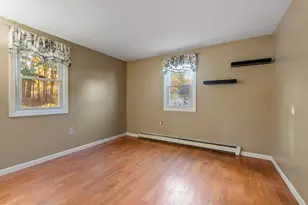 128 Birchcroft Rd, Leominster, MA 01453 - Photo 22