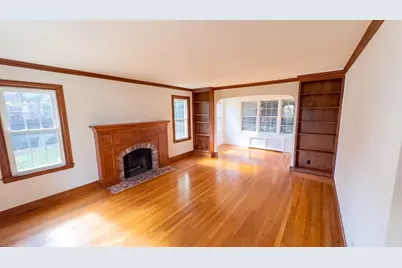 37 Otsego Rd, Worcester, MA 01609 - Photo 8