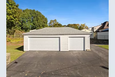 427 Somerset Ave, Taunton, MA 02780 - Photo 8