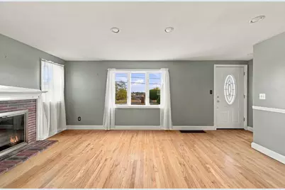 24 Overlook Ave, Beverly, MA 01915 - Photo 8