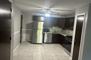61 Shea St, Lowell, MA 01854 - Photo 6