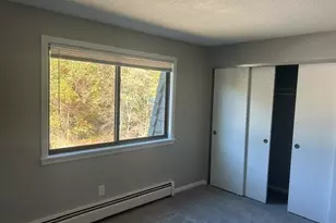 61 Shea St, Lowell, MA 01854 - Photo 12