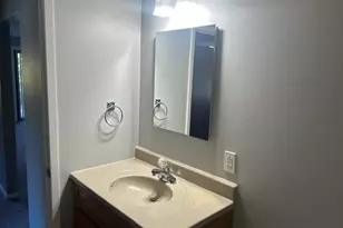61 Shea St, Lowell, MA 01854 - Photo 14